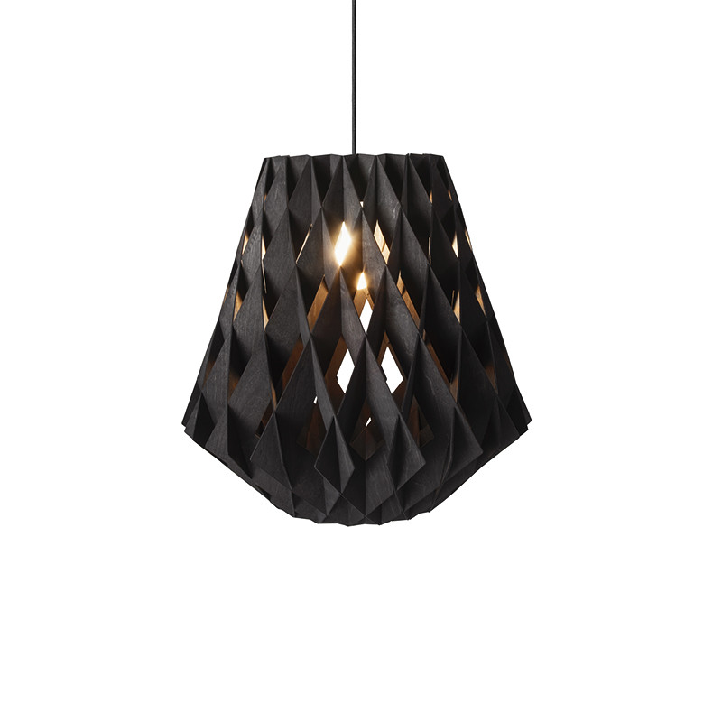 Suspension en bois SIGNATURE Ø28, forme pomme de pin, 3 coloris Pilke