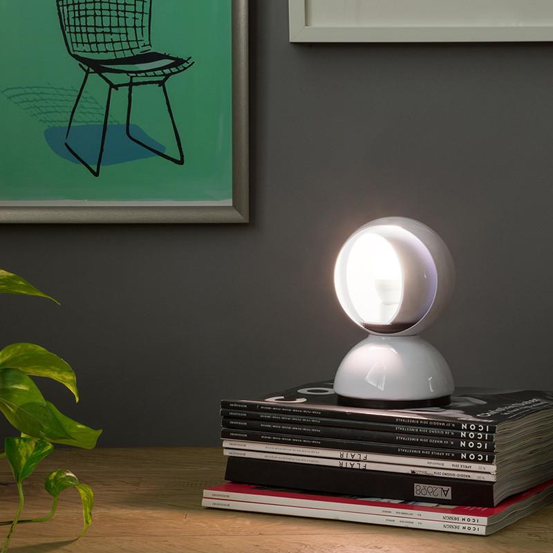 Lampe à poser design ECLISSE, 8 finitions Artemide