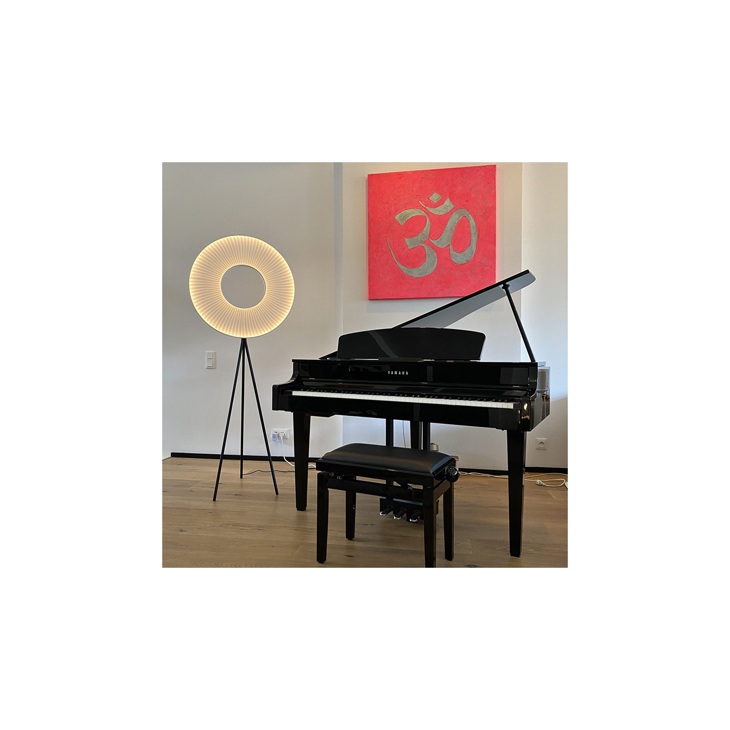 Lampadaire salon design IRIS FLOOR TRIPOD 80 Dix Heures Dix