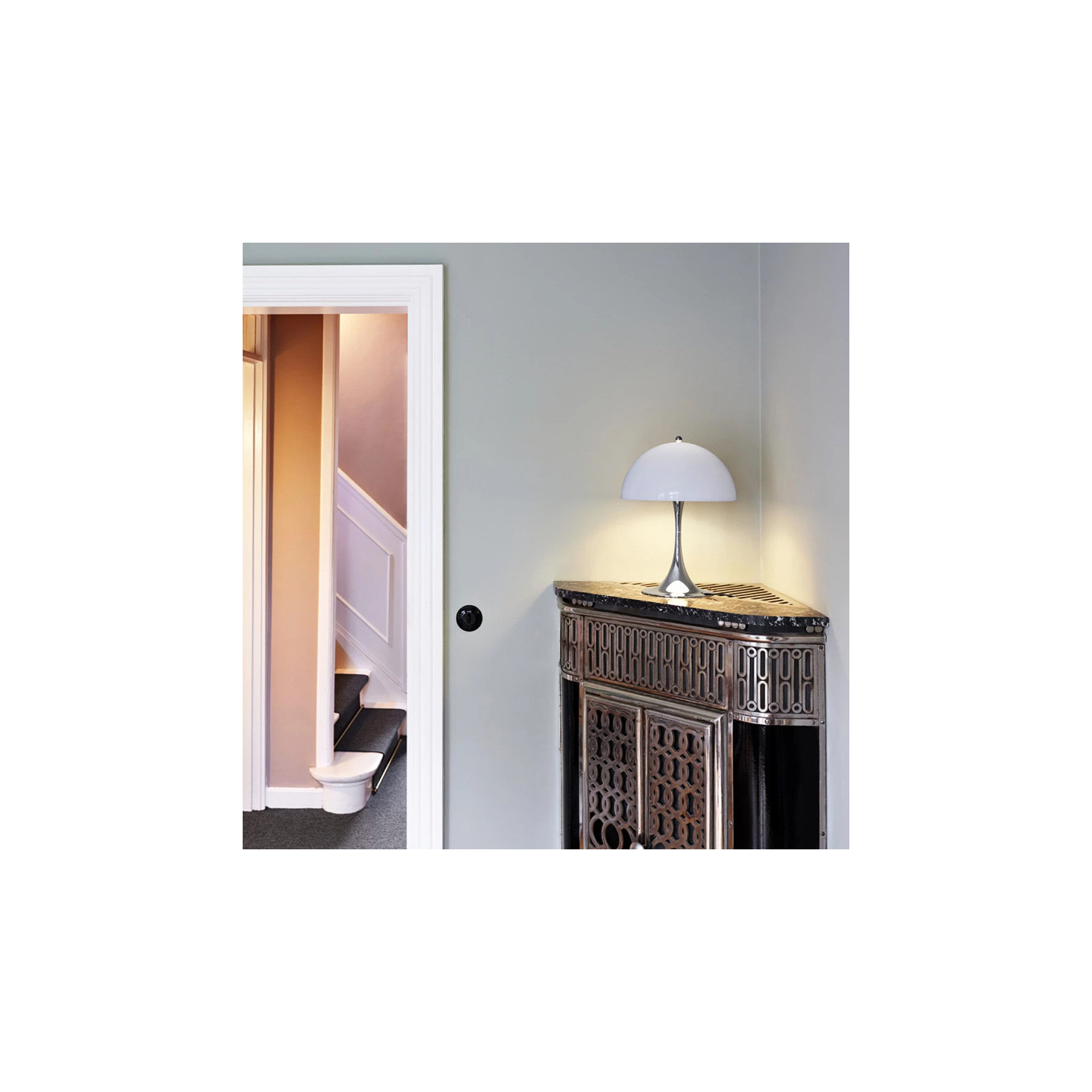 Lampe à poser PANTHELLA 320, 4 finitions Louis Poulsen
