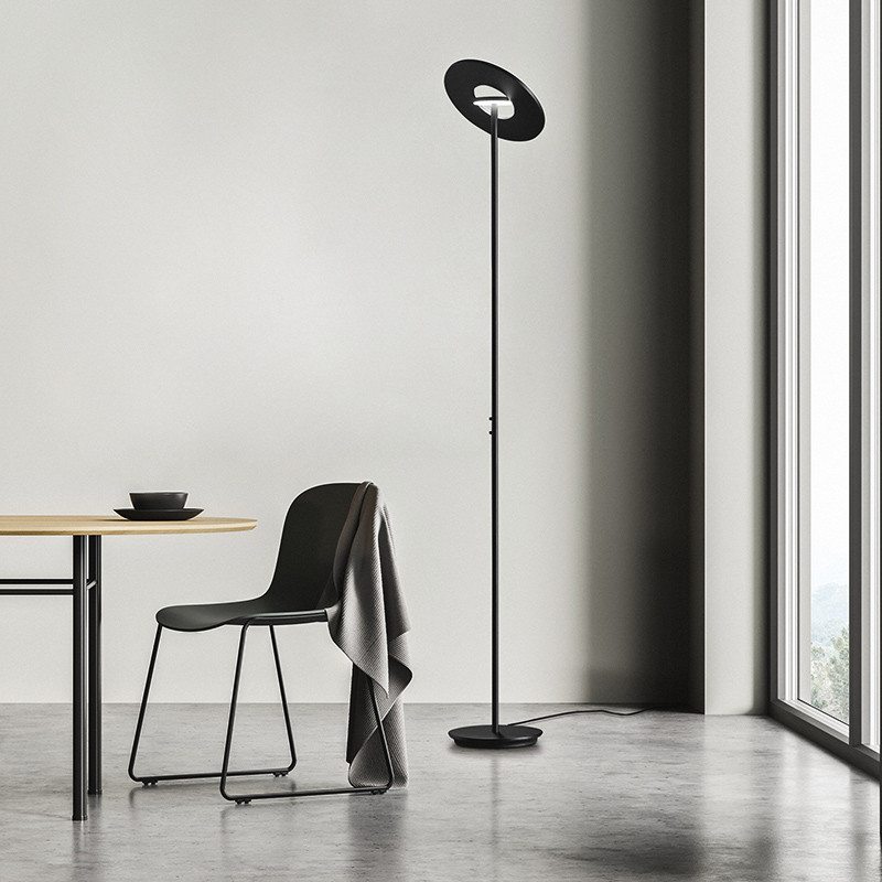 Lampadaire led design NOVA noir Holtkotter