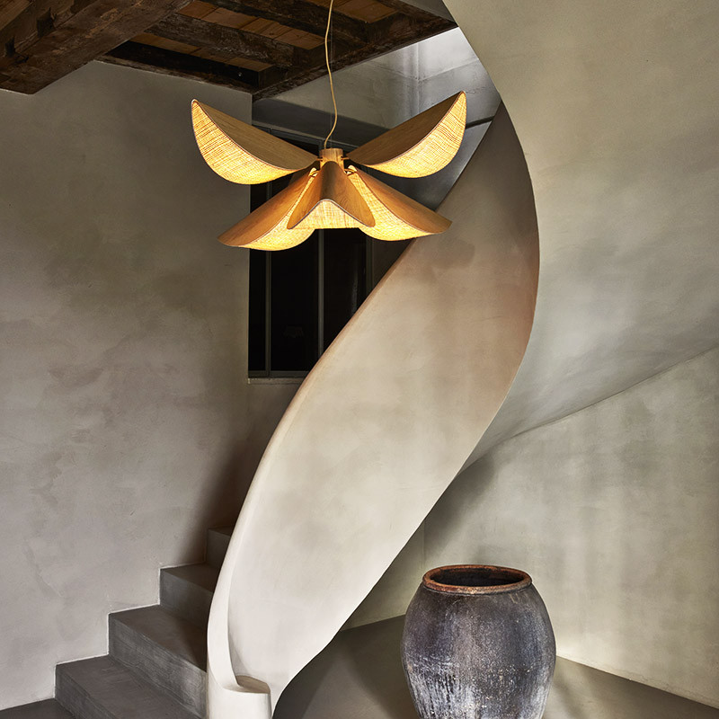 Suspension bois design LYS, taille M ou L, bois ou noir Forestier Paris