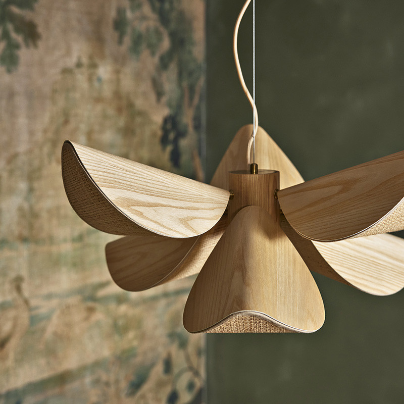 Suspension bois design LYS, taille M ou L, bois ou noir Forestier Paris