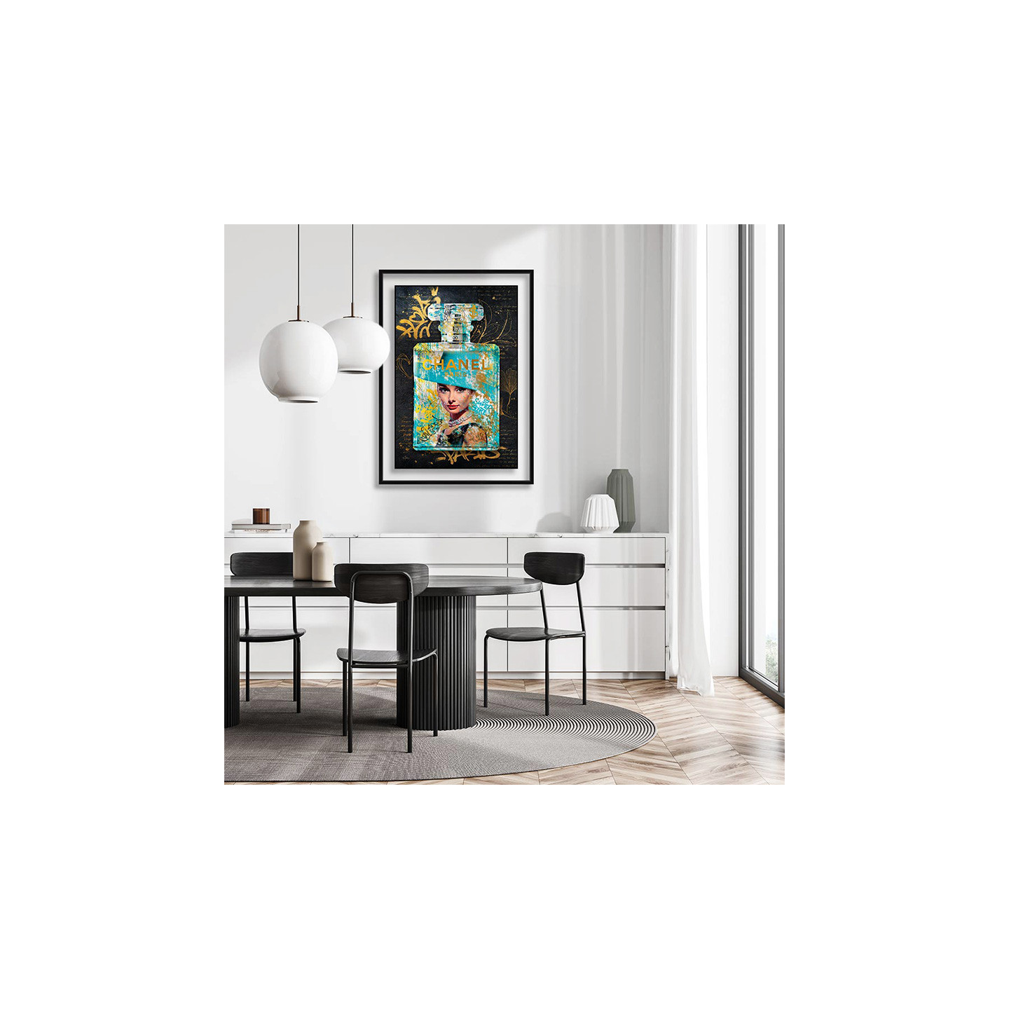 Tableau audrey hepburn BOUTEILLE CHANEL HEPBURN par Romaric Cadraven