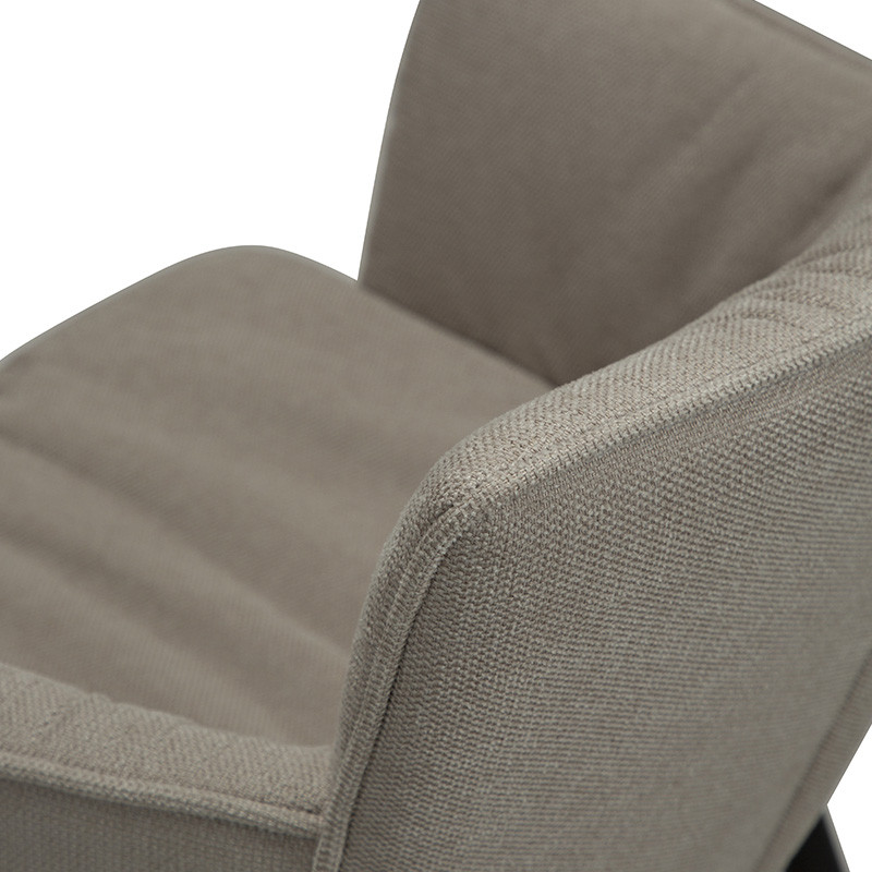 Chaise de salle à manger confortable JOIN, tissu Fabric en 2 coloris Dan Form