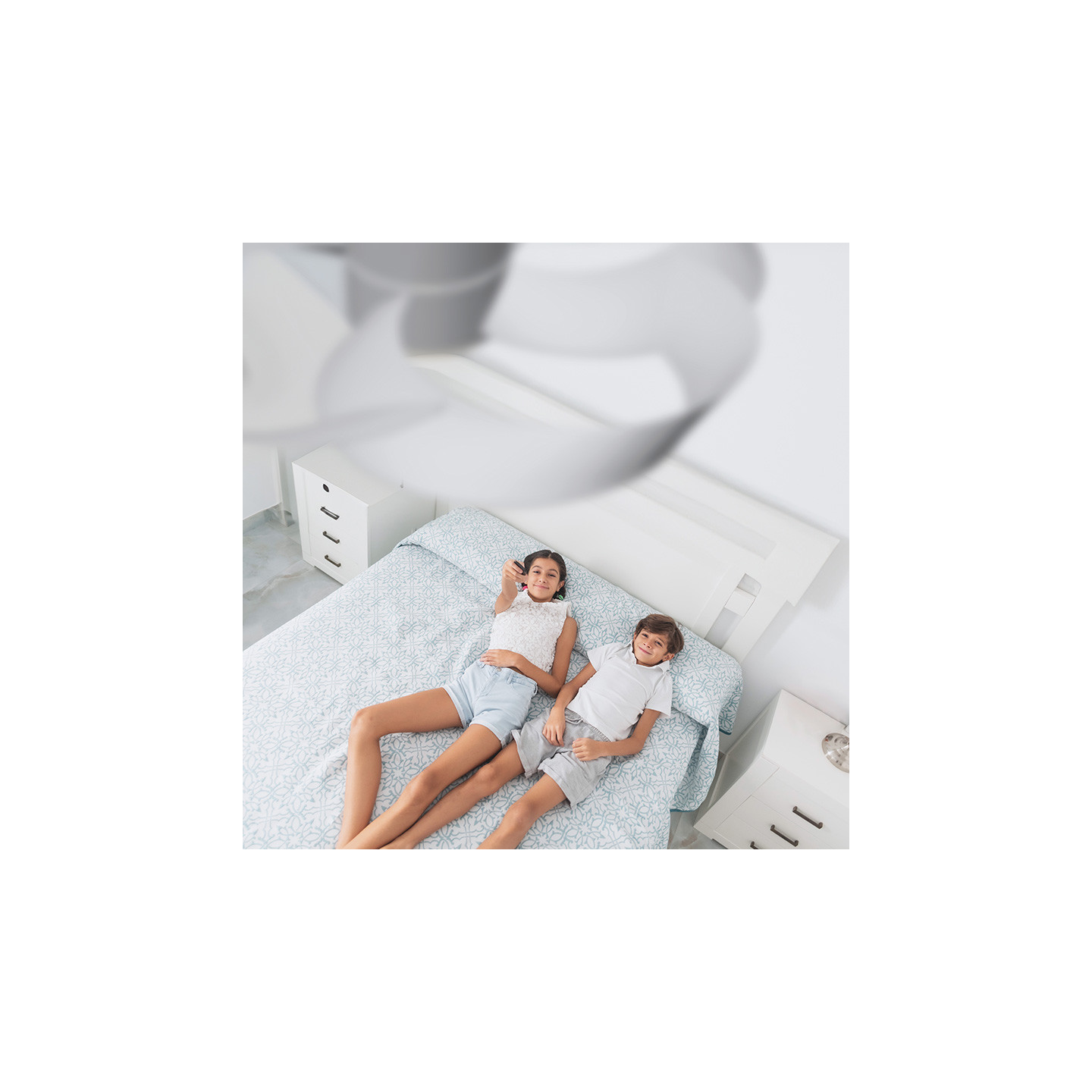 Ventilateur silencieux plafond ROSE, 3 coloris Mantra Iluminacion
