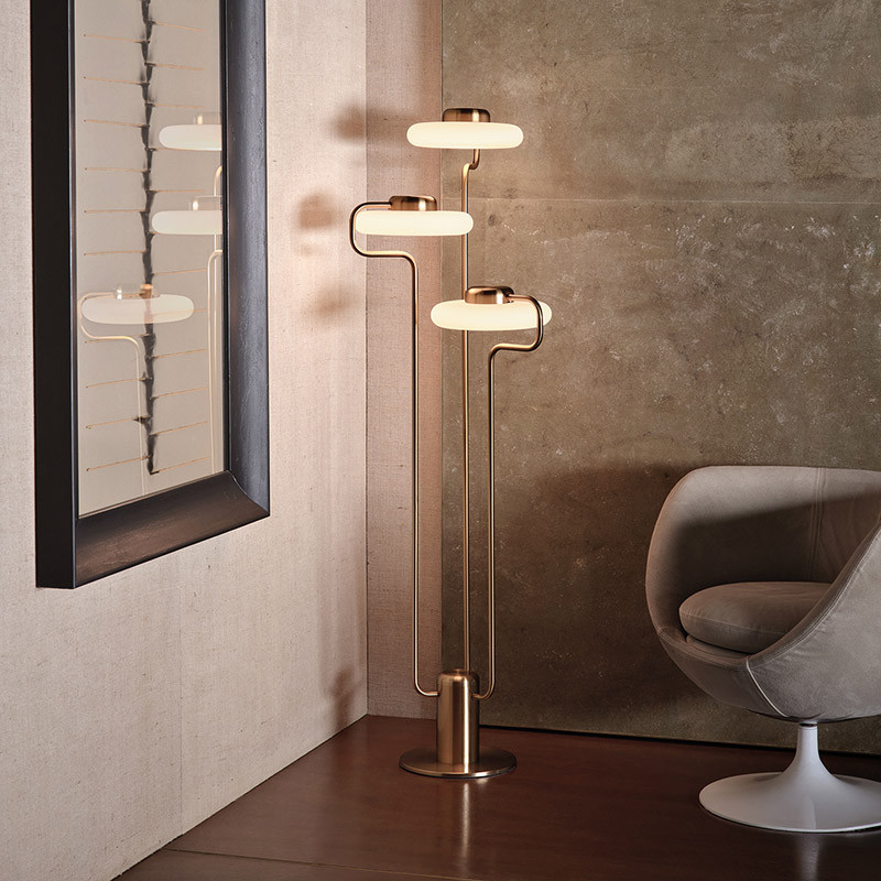 Lampadaire sur pied moderne TRATTO FLOOR, 2 coloris Kdln