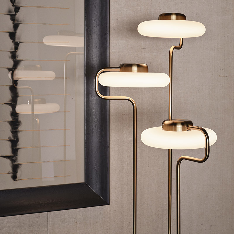 Lampadaire sur pied moderne TRATTO FLOOR, 2 coloris Kdln