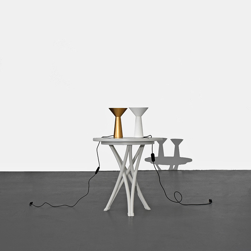 Lampe à poser design moderne LAMA LG, 5 coloris Icone