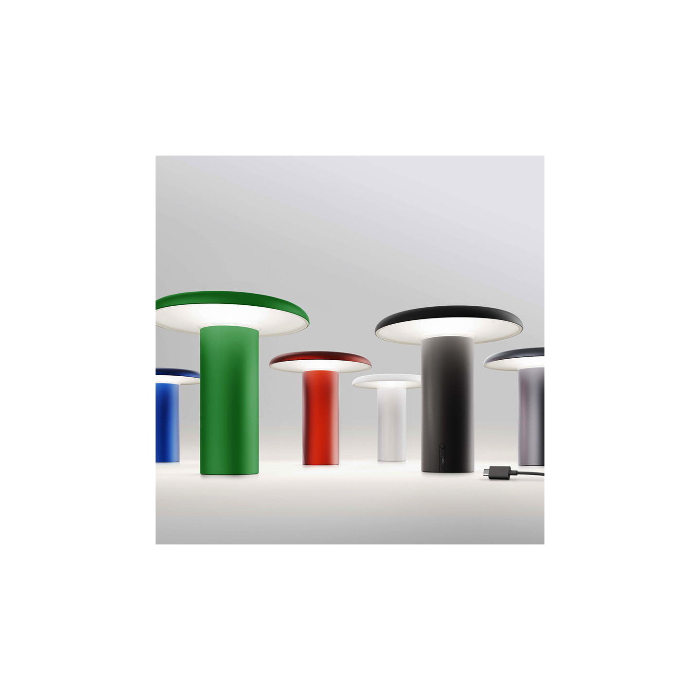 Lampe nomade rechargeable TAKKU, 6 coloris Artemide