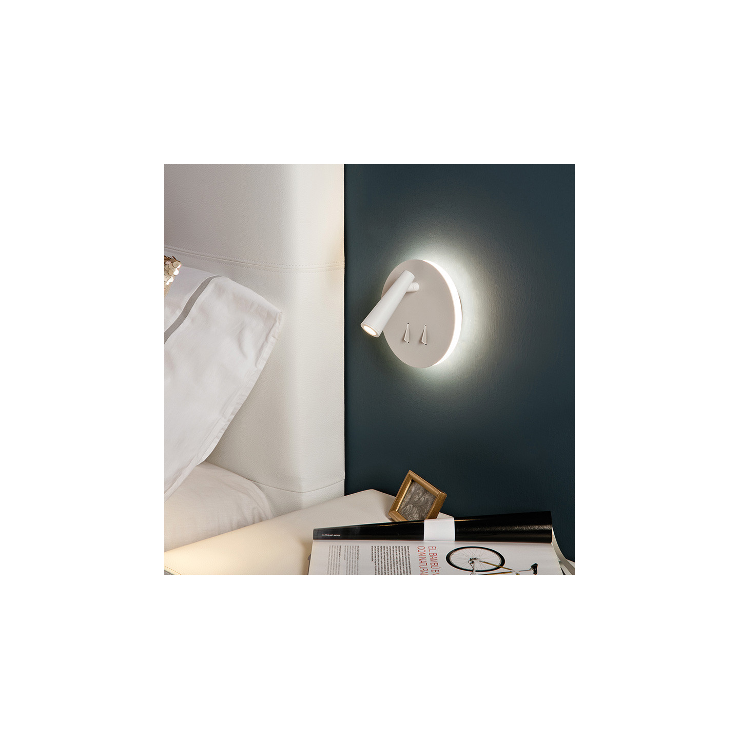 Liseuse en applique PANAU, blanc ou nickel