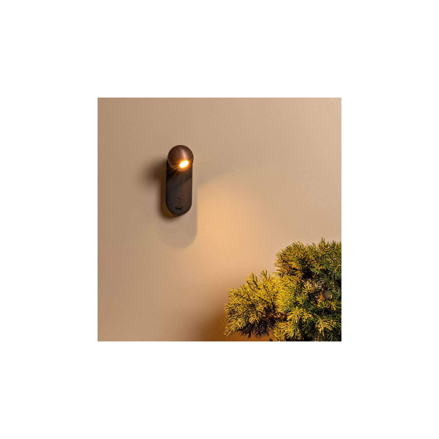 Applique chevet avec port usb et liseuse MONTANA, 2 coloris