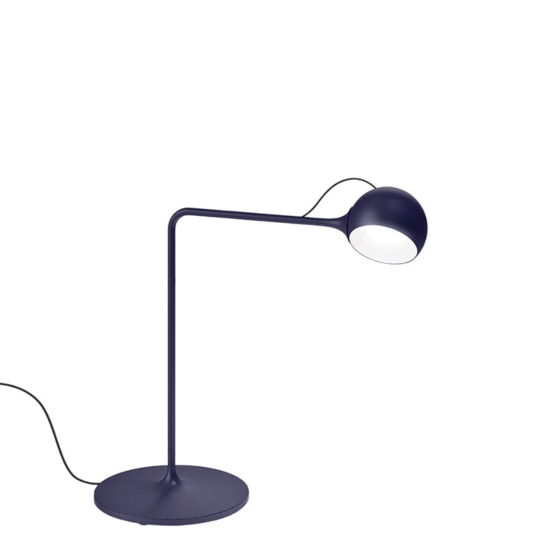 Lampe design de bureau IXA, 4 coloris Artemide