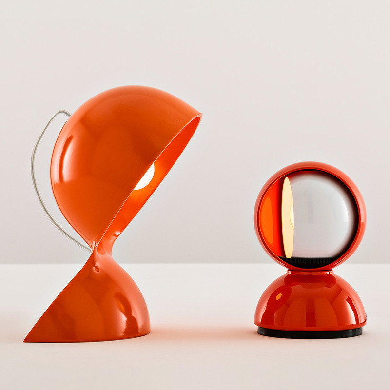 Petite lampe à poser DALU, 8 coloris Artemide