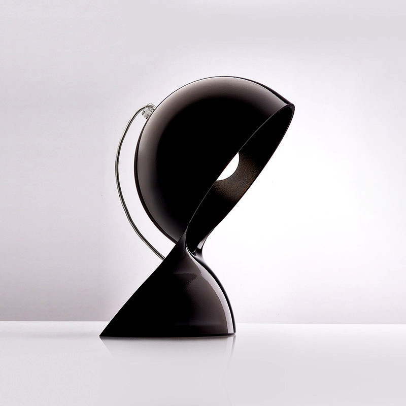 Petite lampe à poser DALU, 8 coloris Artemide