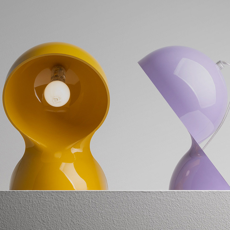 Petite lampe à poser DALU, 8 coloris Artemide