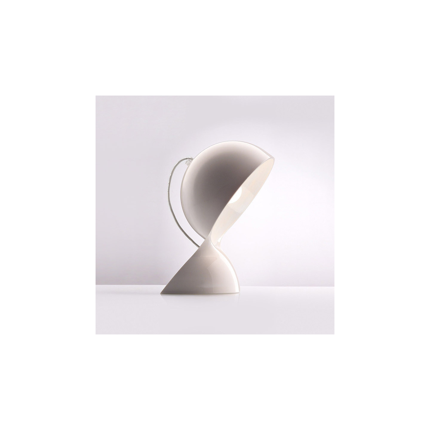 Petite lampe à poser DALU, 8 coloris Artemide