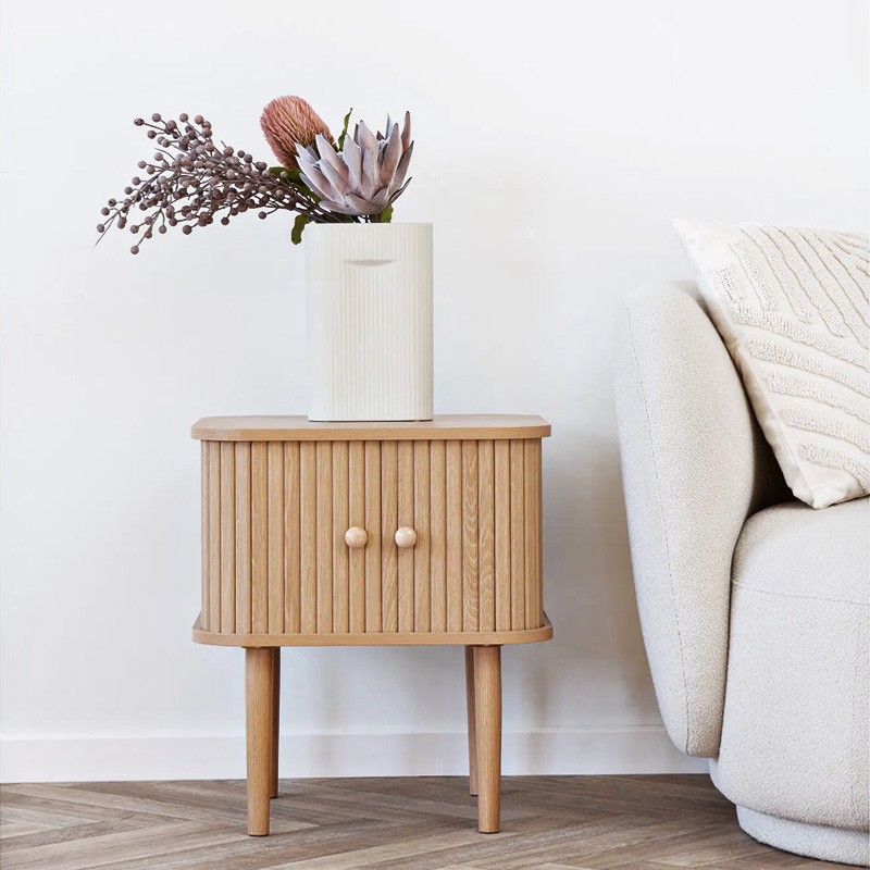 Table d'appoint NIKKO à portes coulissantes