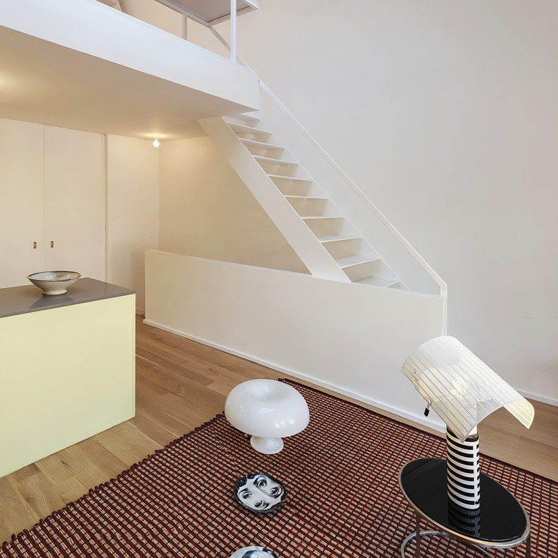 Lampe de table design NESSO, 2 coloris Artemide