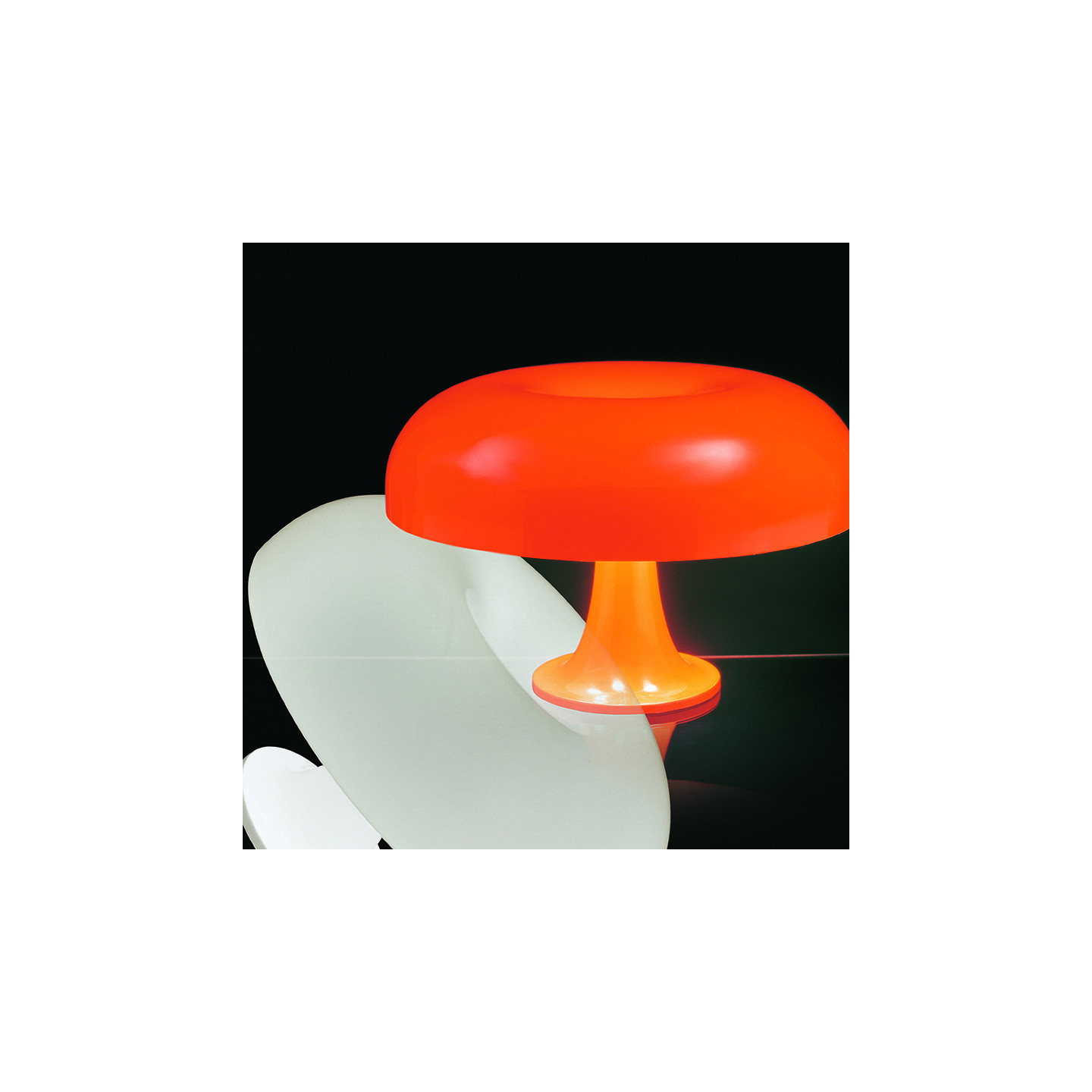 Lampe de table design NESSO, 2 coloris Artemide