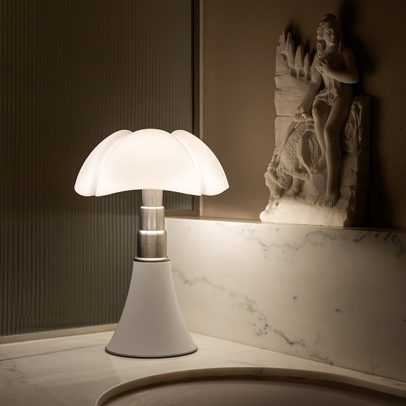 Lampe italienne PIPISTRELLO medium blanc mat "édition limitée" Martinelli Luce