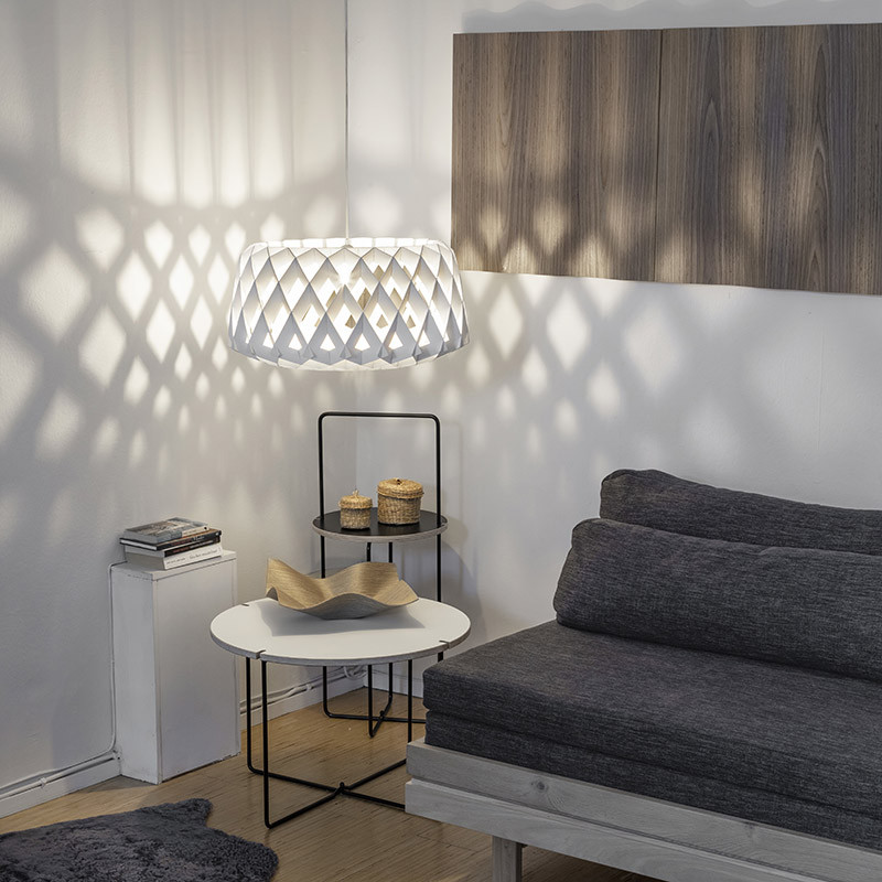 Suspension en bois SIGNATURE Ø60, 4 coloris Pilke